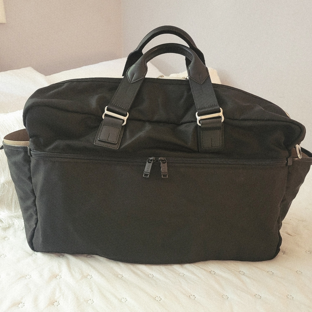 Tumi Alpha Bravo Essential Duffle Bag - Picture 2 of 14